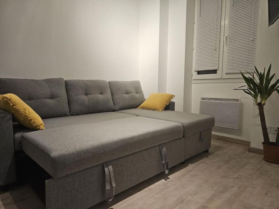 Joli Appartement En Face De Lac 楠蒂阿 外观 照片